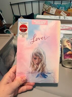 Taylor Swift Amazon lover box set